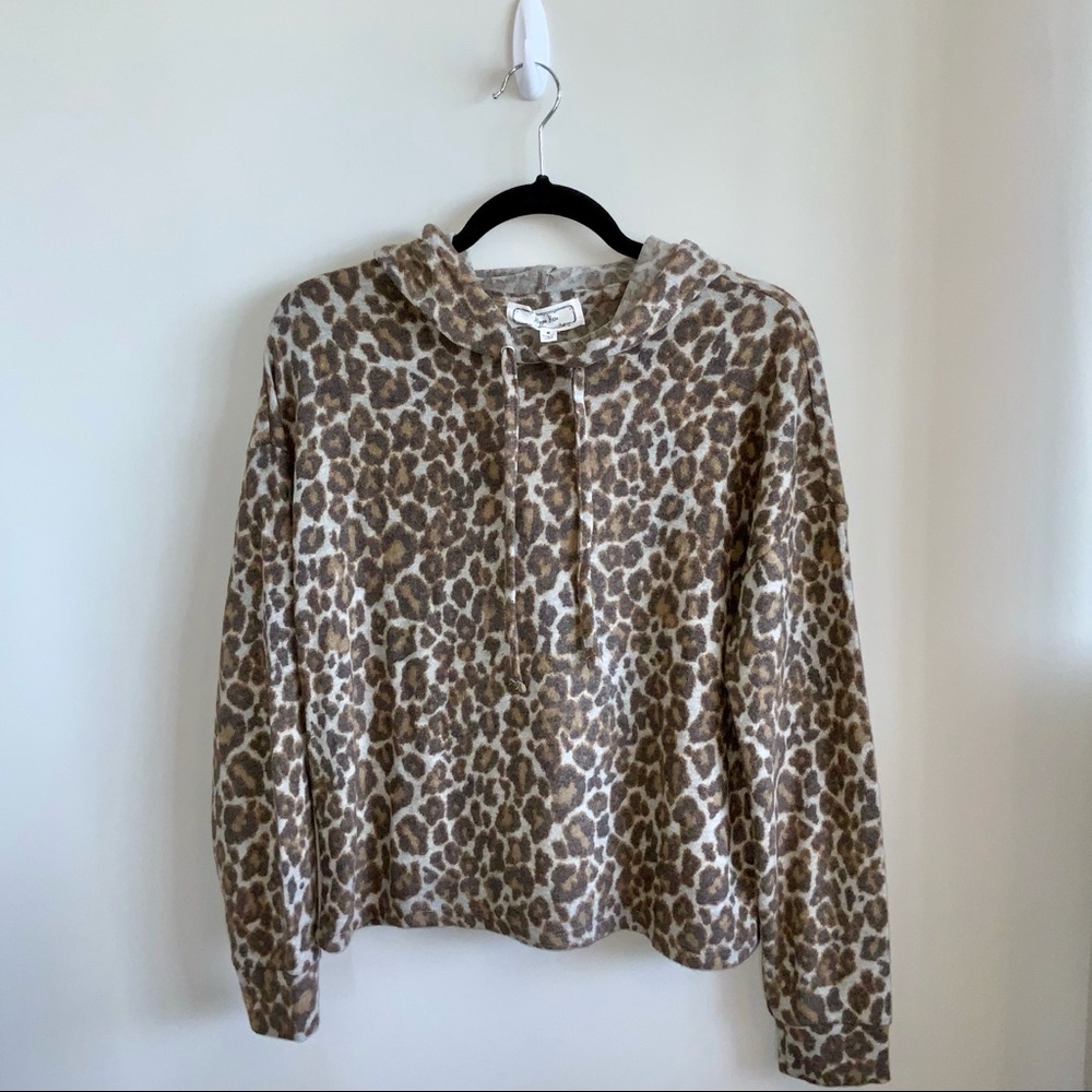 SUPER COZY LACE-UP HOODIE - Picture 2 of 3